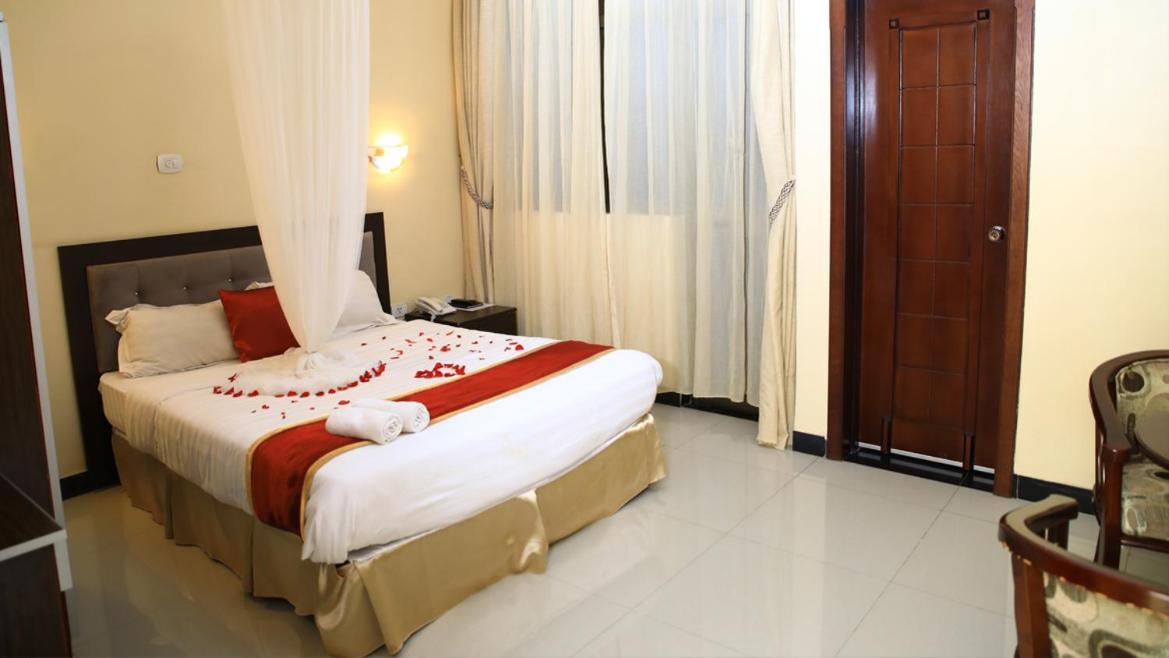 Lakemark Hotel And Tour Service Bahir Dar Kültér fotó
