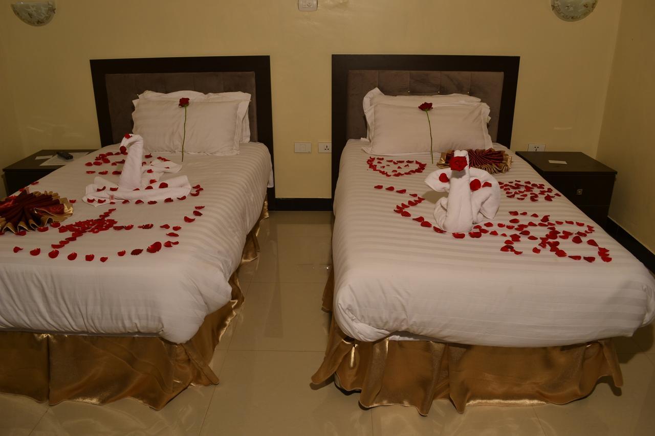 Lakemark Hotel And Tour Service Bahir Dar Kültér fotó