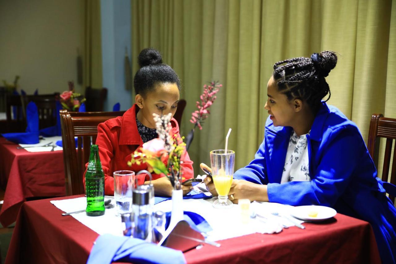 Lakemark Hotel And Tour Service Bahir Dar Kültér fotó
