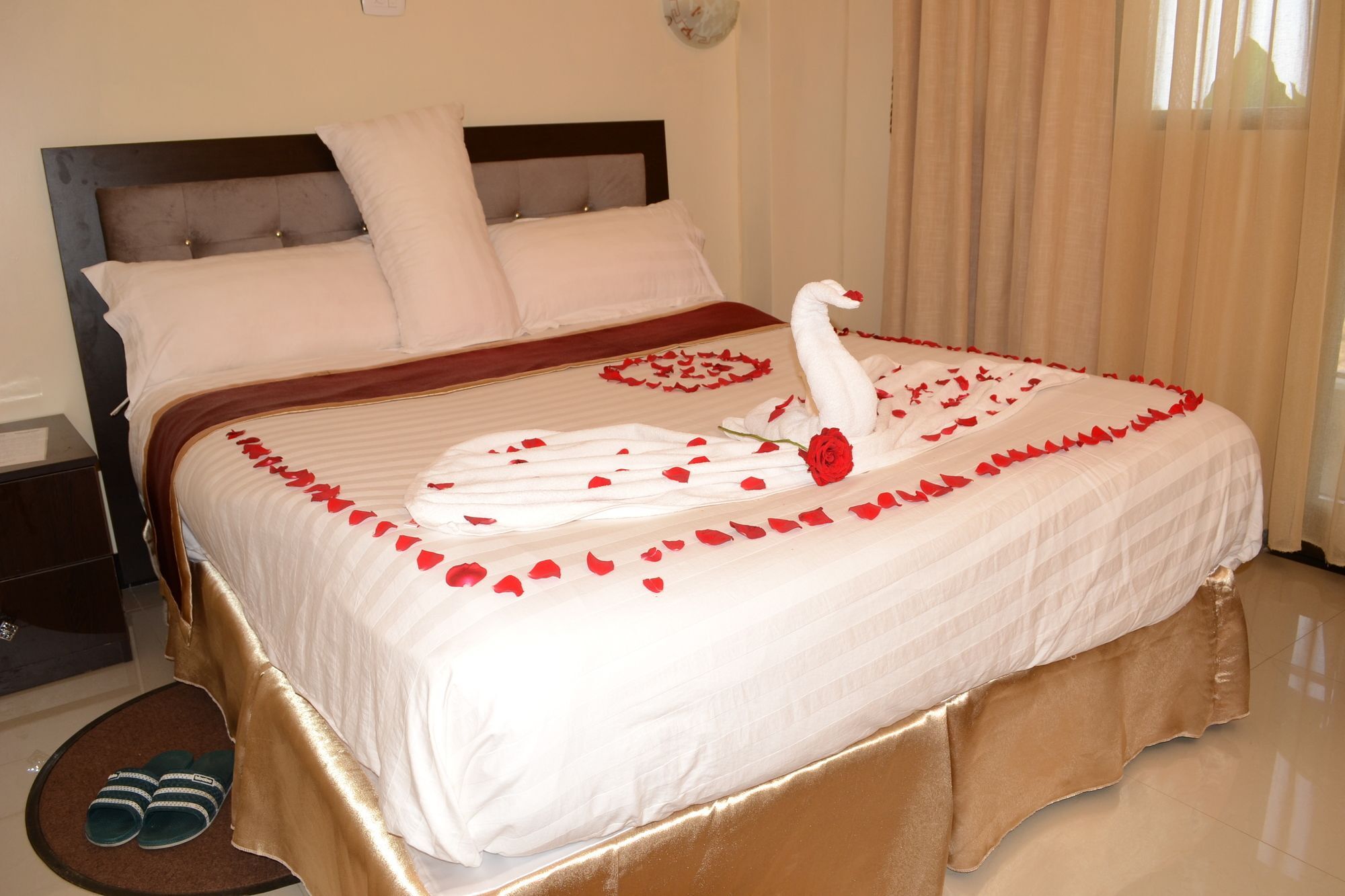 Lakemark Hotel And Tour Service Bahir Dar Kültér fotó