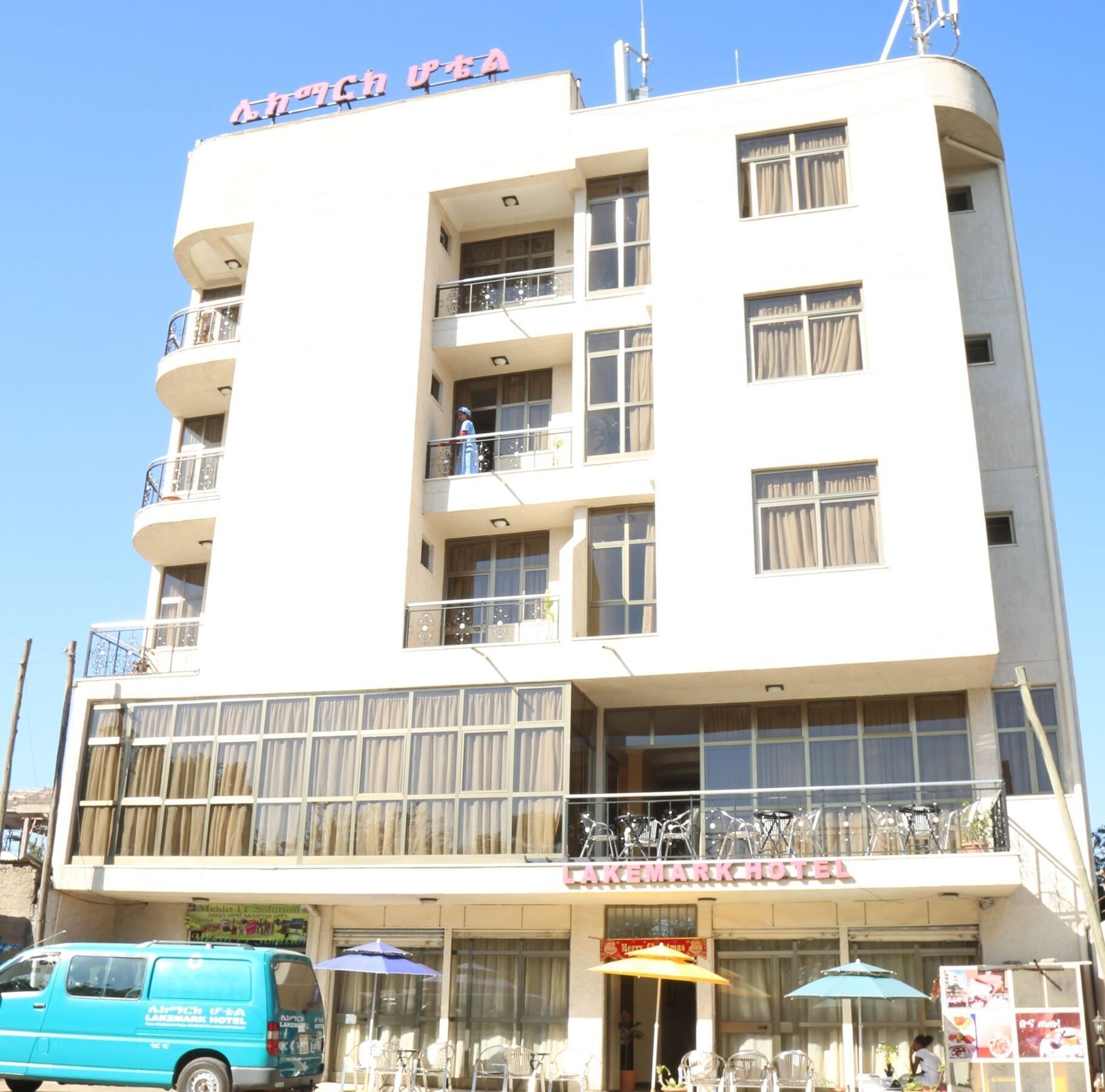 Lakemark Hotel And Tour Service Bahir Dar Kültér fotó