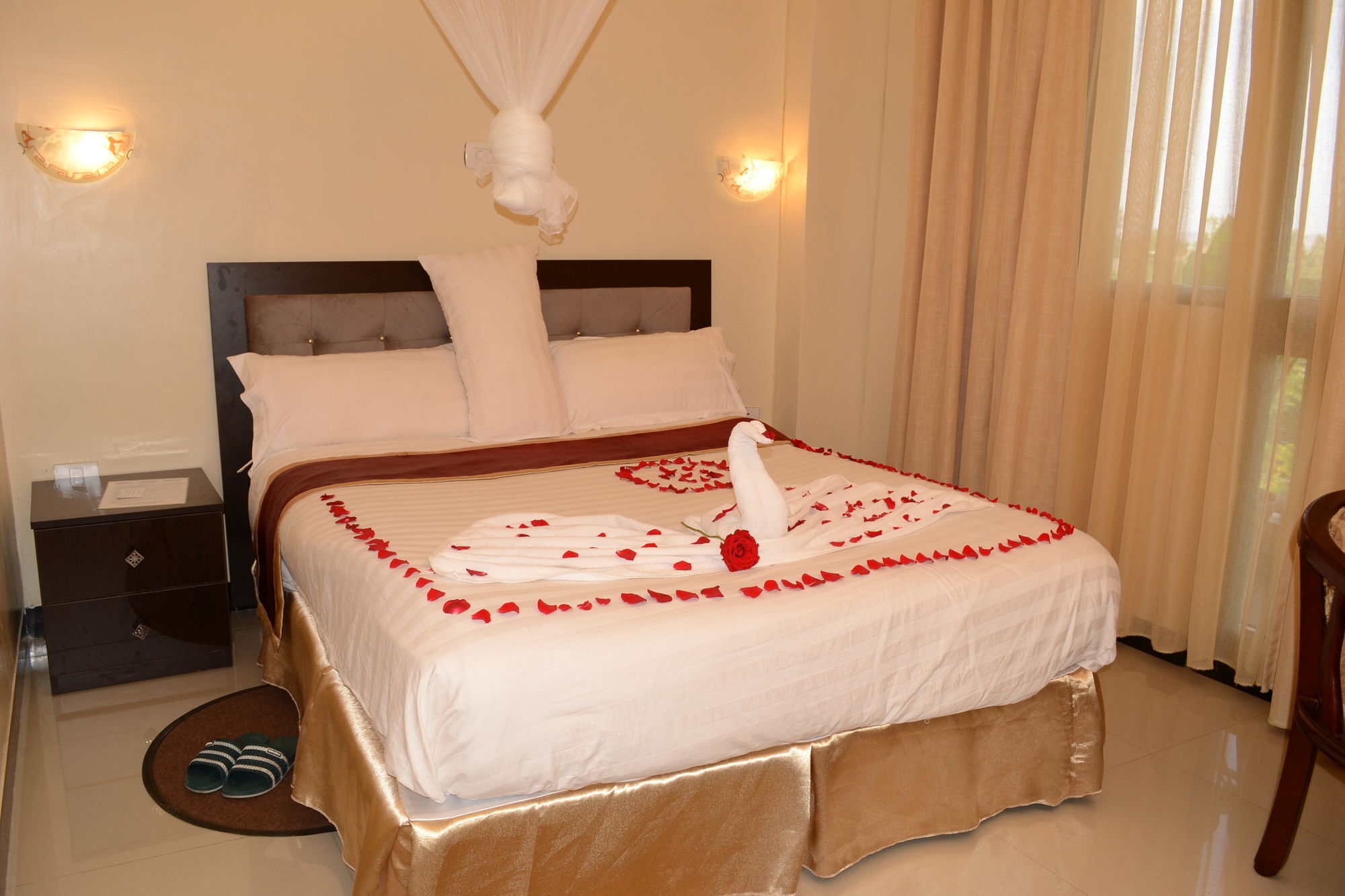 Lakemark Hotel And Tour Service Bahir Dar Kültér fotó