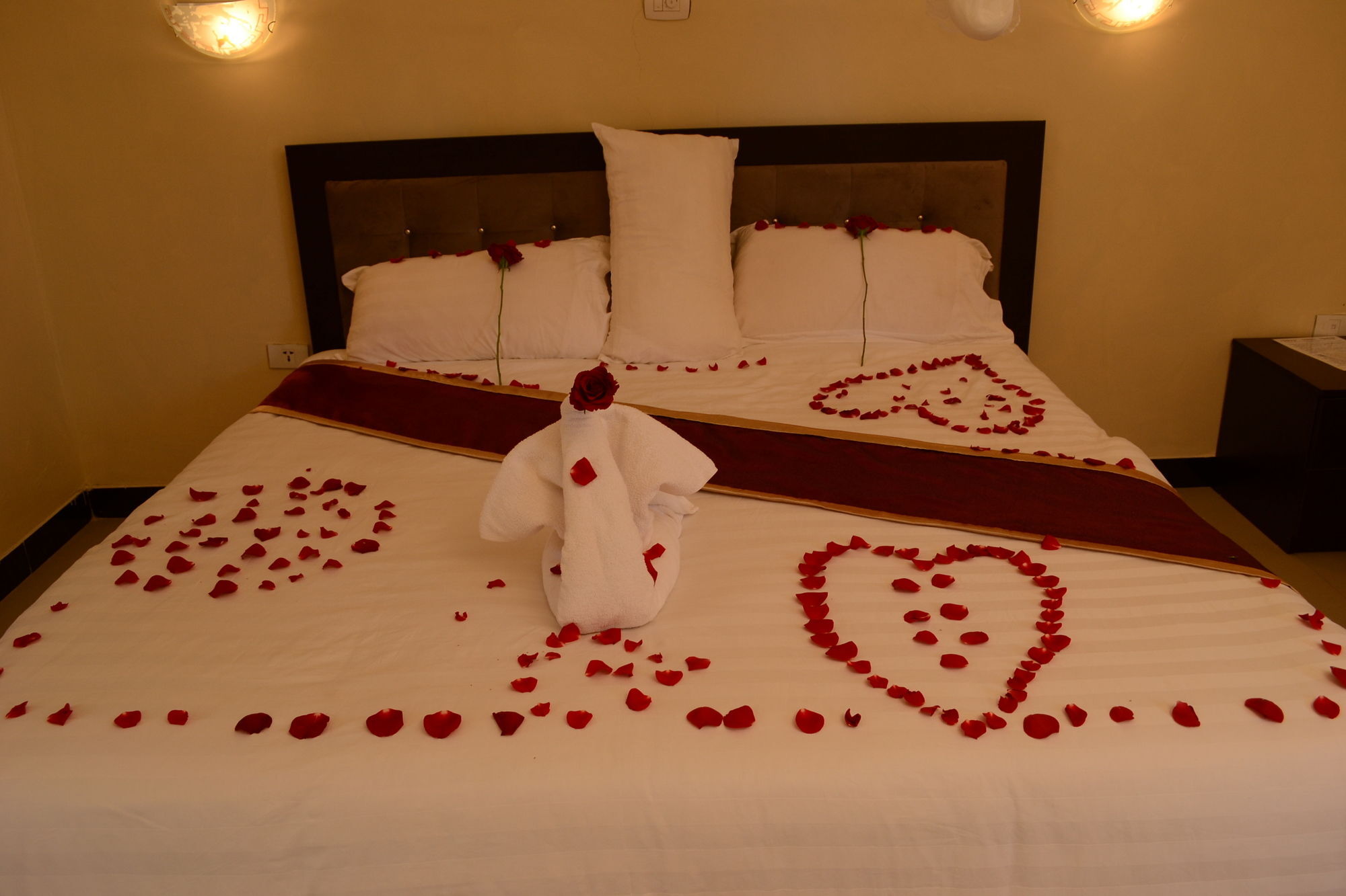 Lakemark Hotel And Tour Service Bahir Dar Kültér fotó